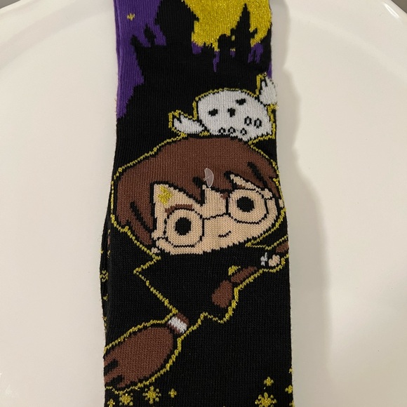 Harry Potter Mid Calf - Knee High Socks NWT - Picture 2 of 5